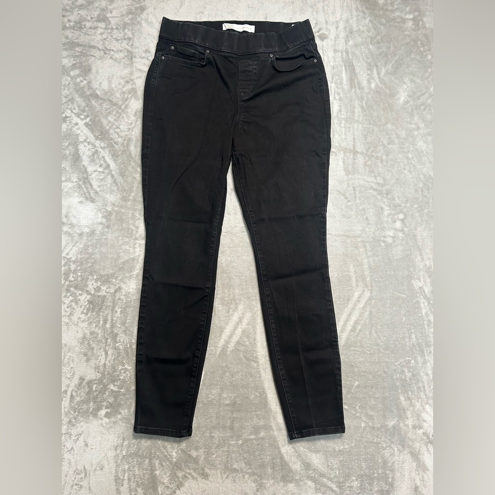 Signature by Levi’s Totally Shaping Pull On Skinny Jeans Women’s 14L 32x32 Black